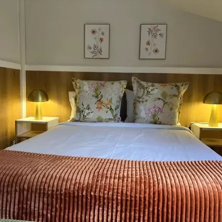 Διαμέρισμα Cosy And Renewed 1 Bedroom In Campolide - 2e