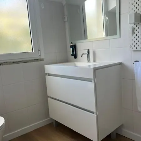 Apartamento Cosy And Renewed 1 Bedroom In Campolide - 2e